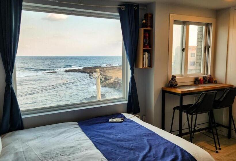 Hotel Sometimes Jeju