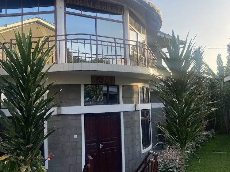 Hotelli Tumaini Homestay