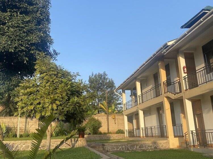 בית מלון כפרי Tumaini Homestay