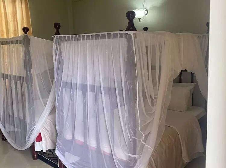 Hotelli Tumaini Homestay