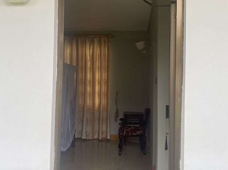 בית מלון כפרי Tumaini Homestay