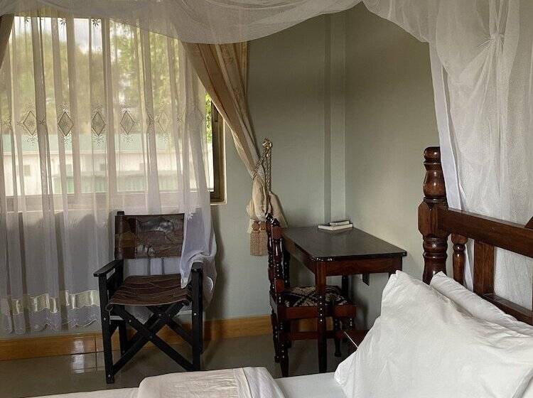 בית מלון כפרי Tumaini Homestay