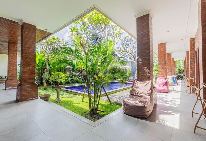 Пансион Frangipani House & Spa By Ecommerceloka