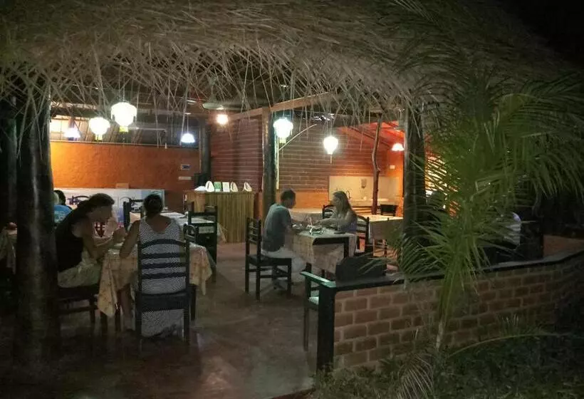 Majatalo Inn On The Bay