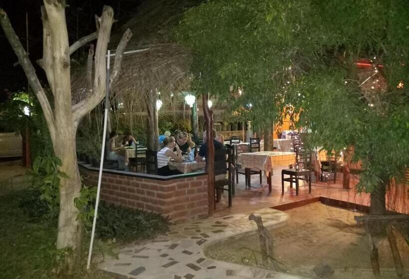 펜션 Inn On The Bay