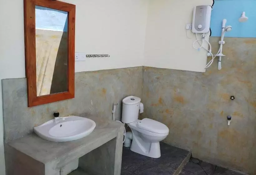 Majatalo Inn On The Bay