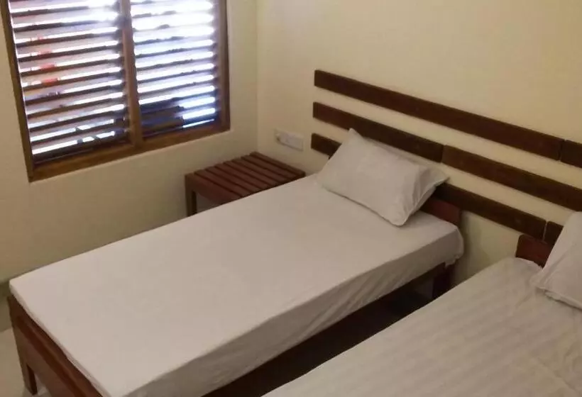 Majatalo Inn On The Bay