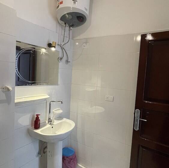 پانسیون Moon House Of Luxor