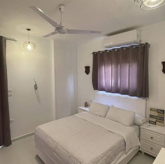 پانسیون Moon House Of Luxor