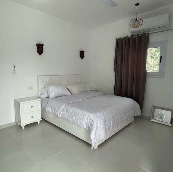 پانسیون Moon House Of Luxor