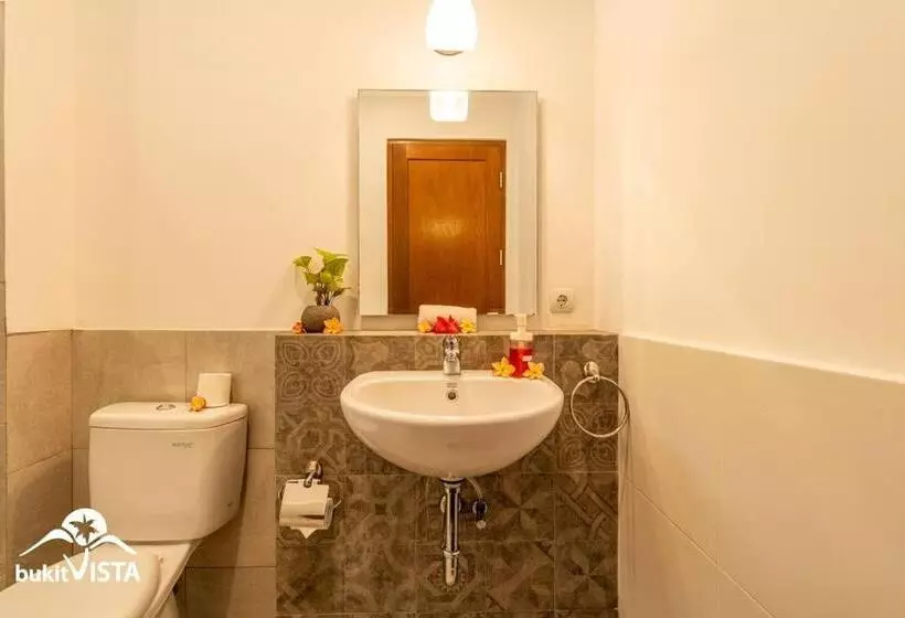 ペンション Rumah Taman Kutuh