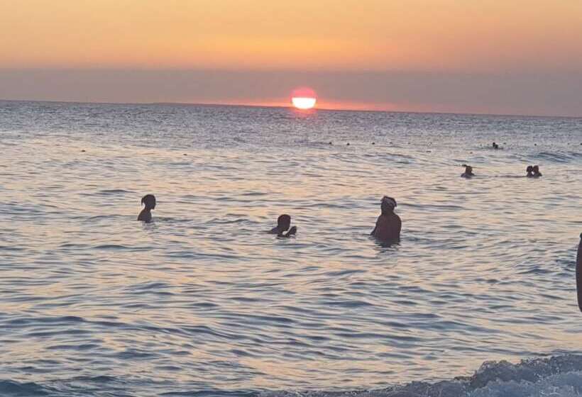 Playa Blanca Bed & Breakfast