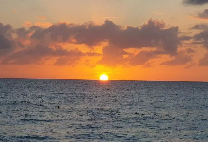 Playa Blanca Bed & Breakfast