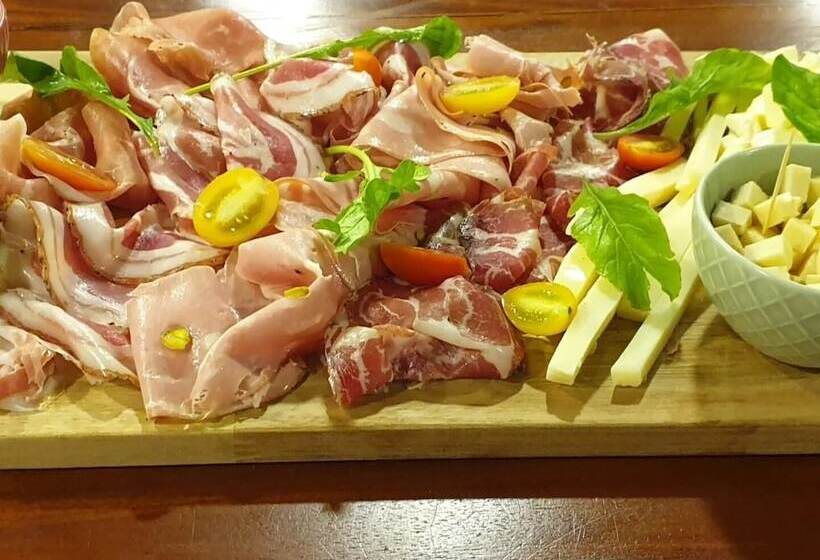 Playa Blanca Bed & Breakfast