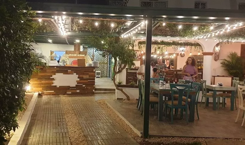 Playa Blanca Bed & Breakfast