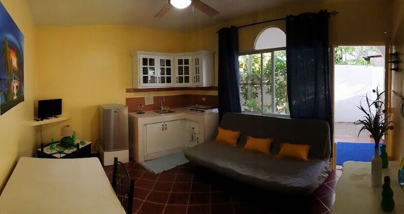 Playa Blanca Bed & Breakfast