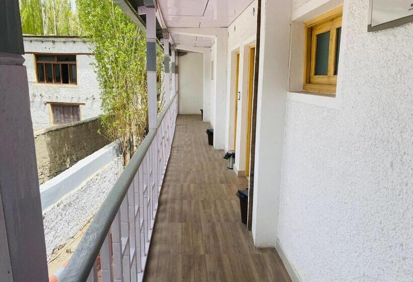 Sit Hotel Ladakh Horizon Leh