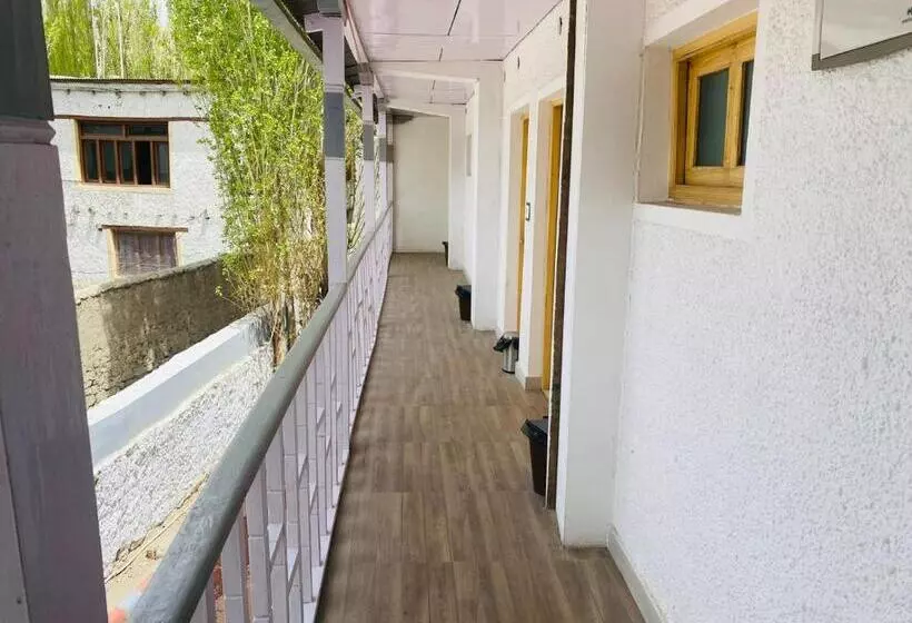 Sit Hotel Ladakh Horizon Leh