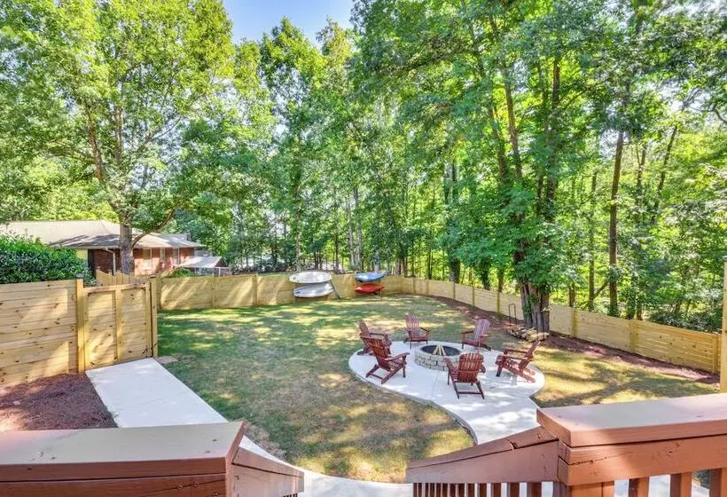 Anderson Retreat: Private Dock, Kayaks, Fire Pit!