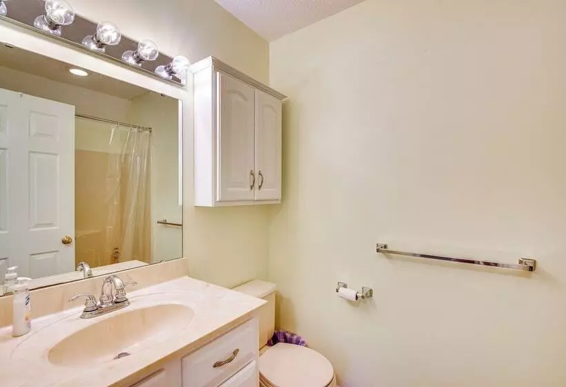 Anderson Retreat: Private Dock, Kayaks, Fire Pit!