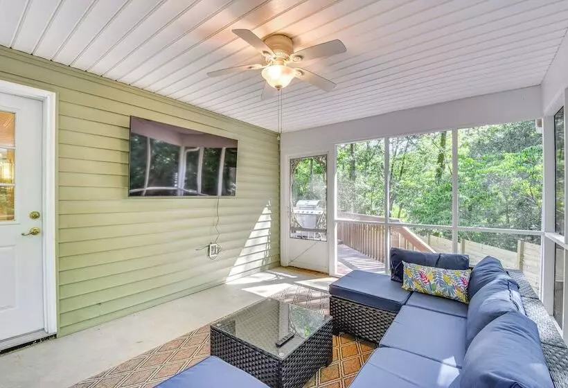 Anderson Retreat: Private Dock, Kayaks, Fire Pit!