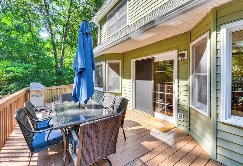 Anderson Retreat: Private Dock, Kayaks, Fire Pit!