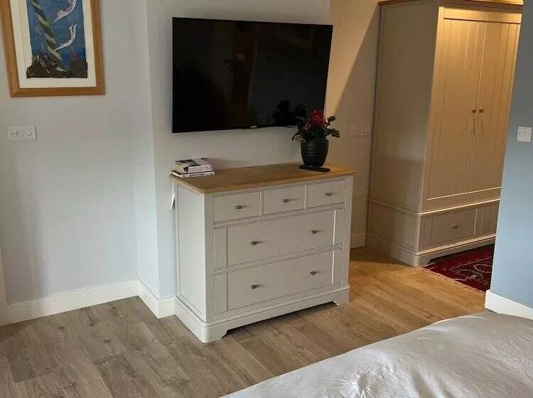 Botany Bay Beach Bed And Breakfast