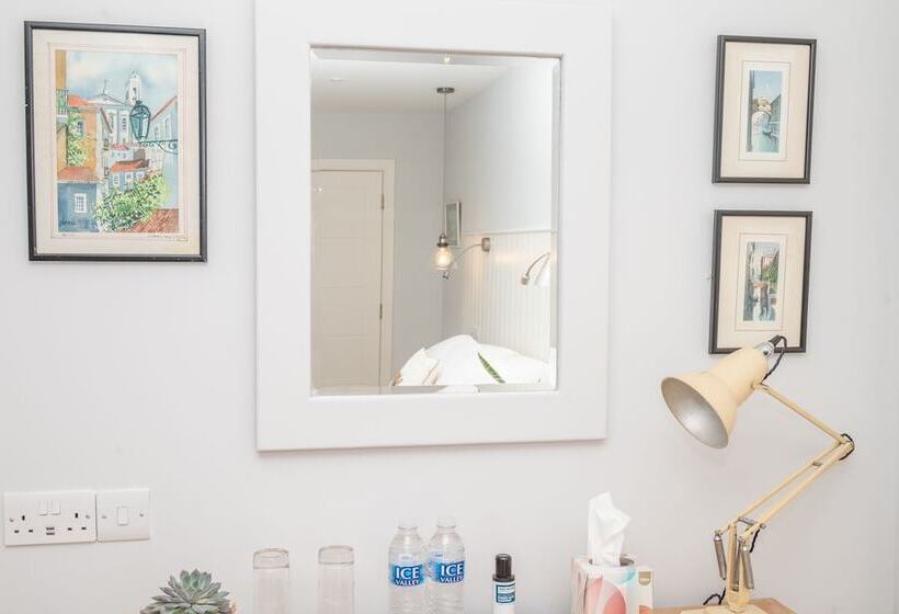 Botany Bay Beach Bed And Breakfast