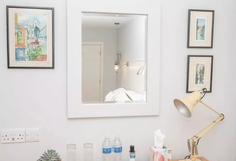 Botany Bay Beach Bed And Breakfast