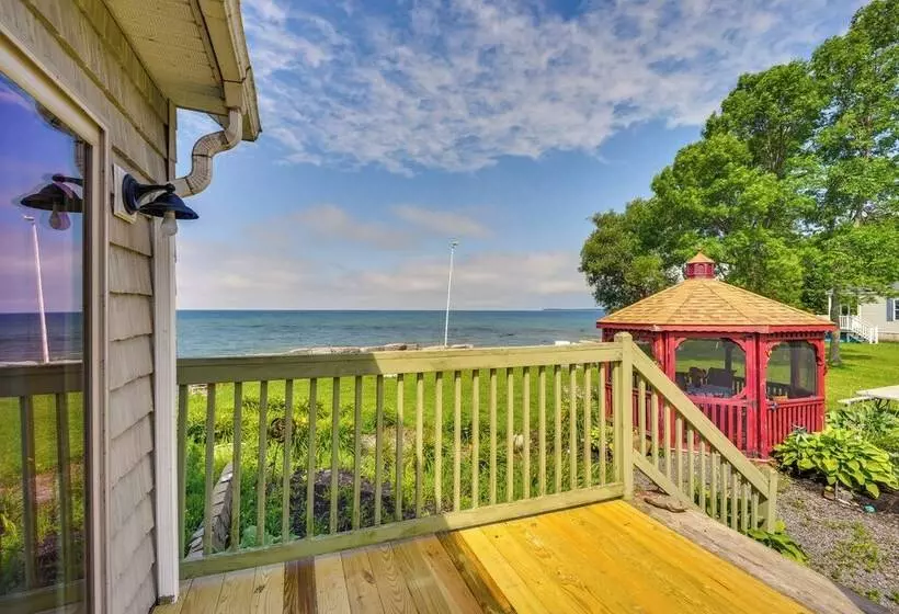 Lakefront Views & Private Yard: Three Mile Bay Gem