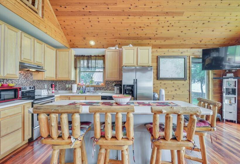 Lakefront Views & Private Yard: Three Mile Bay Gem