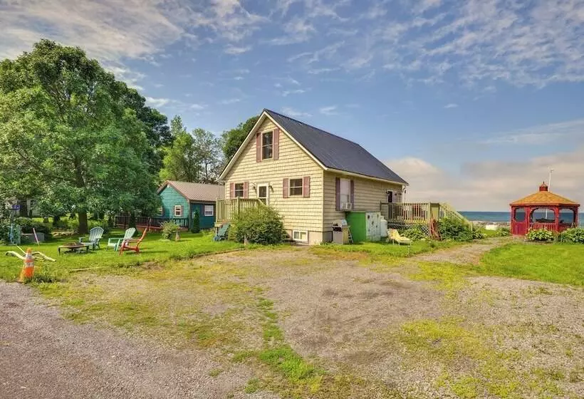 Lakefront Views & Private Yard: Three Mile Bay Gem