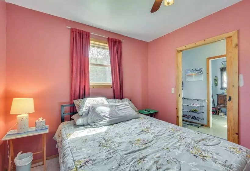 Lakefront Views & Private Yard: Three Mile Bay Gem