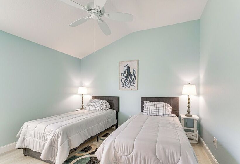 Golf Cart & Pool Access: The Villages Home!