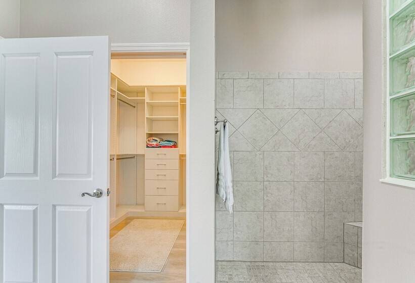 Golf Cart & Pool Access: The Villages Home!