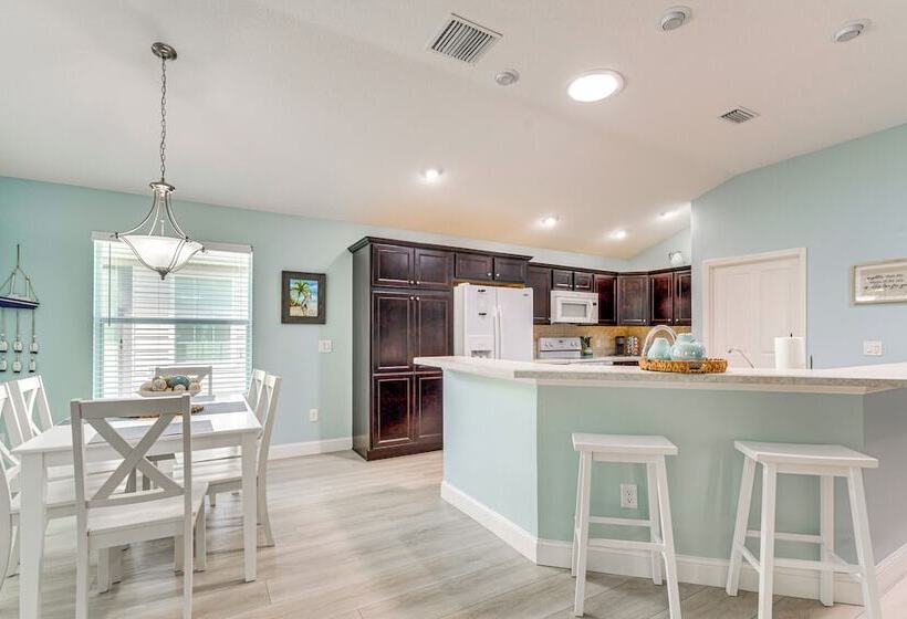 Golf Cart & Pool Access: The Villages Home!