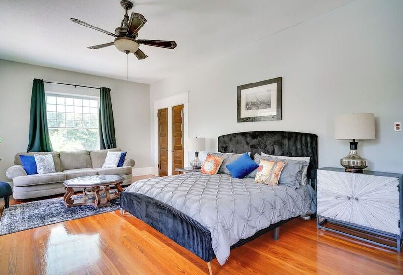 Historic Lake Charles Estate: Walk To Downtown!