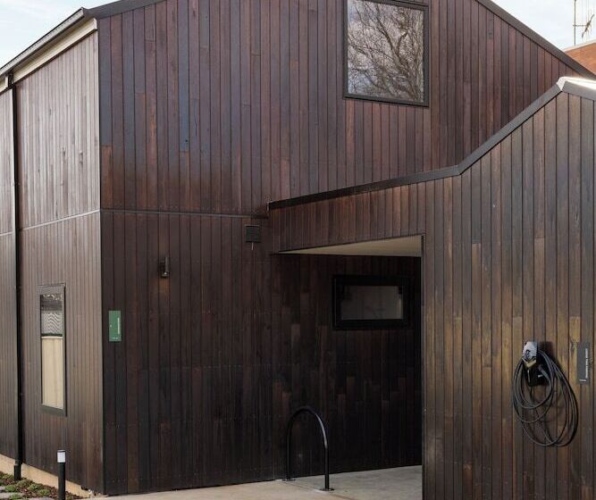 Отель Bendigo Lodges