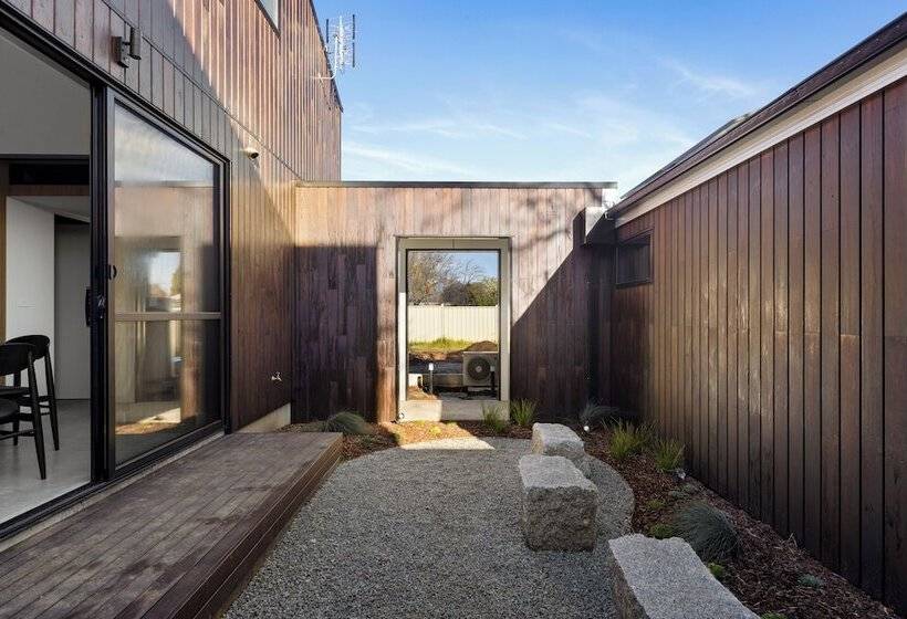 Отель Bendigo Lodges