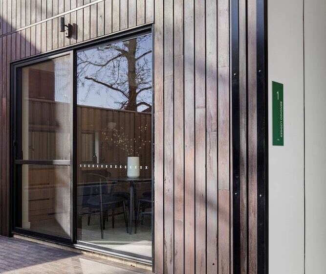 Отель Bendigo Lodges