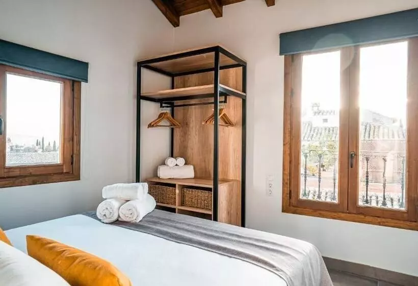 هتل Ibericabeds Albaicin