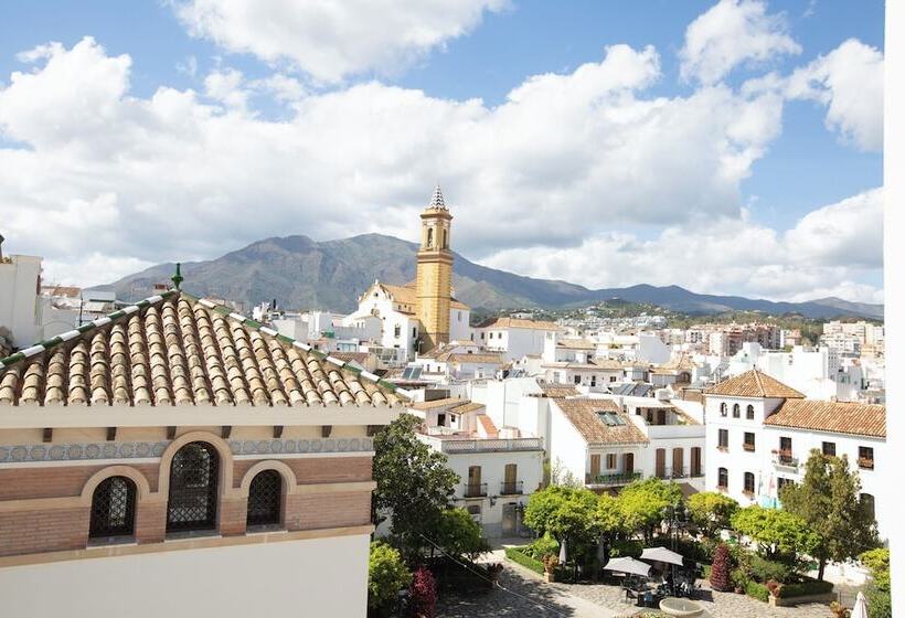 Fogadó La Malagueña by Croma