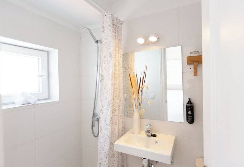 Fogadó La Malagueña by Croma