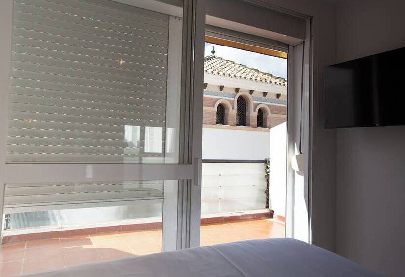 Fogadó La Malagueña by Croma