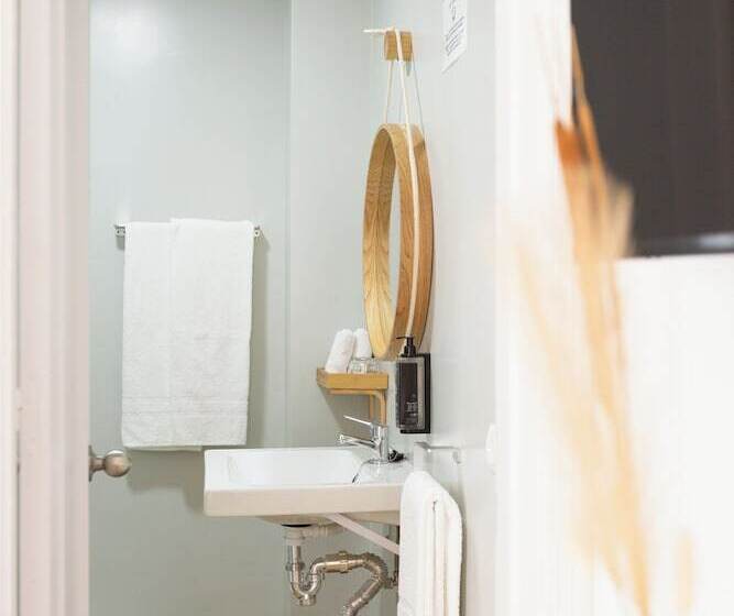 Fogadó La Malagueña by Croma