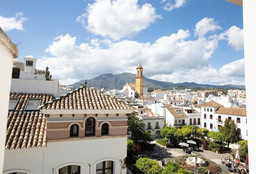 Fogadó La Malagueña by Croma