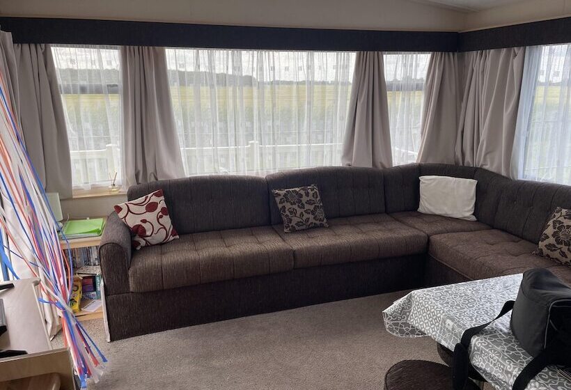 호텔 Peaceful Millfield Caravan Park Skegness 4 Bed