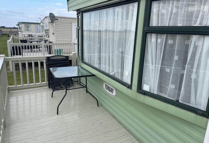 호텔 Peaceful Millfield Caravan Park Skegness 4 Bed