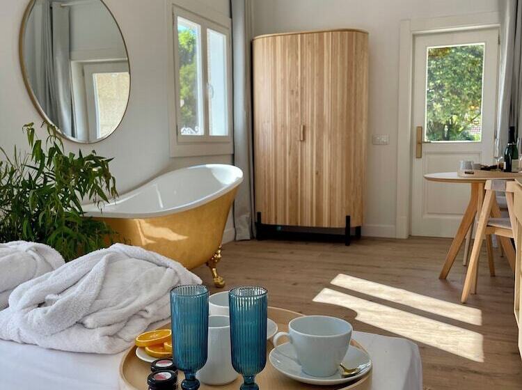 هتل Villa Boutique 1880