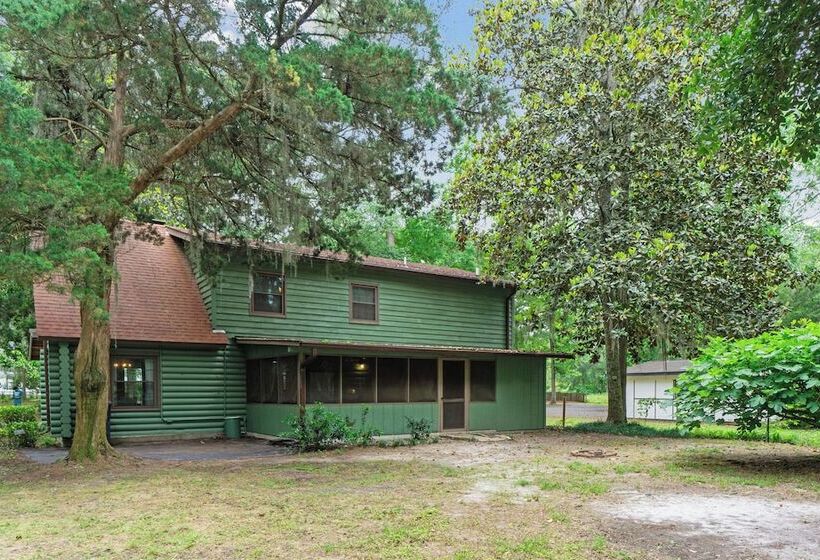 Lakefront Getaway: Pool & Dock ~ 31 Mi To Savannah